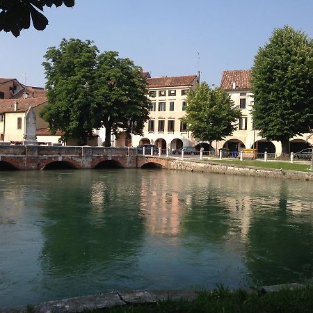 Holiday Treviso Suite Lombardi Bagian luar foto